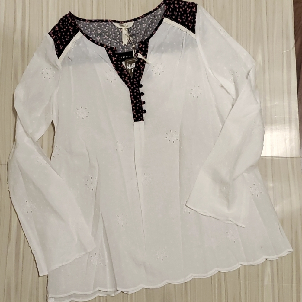 Matilda jane snow globe tunic top